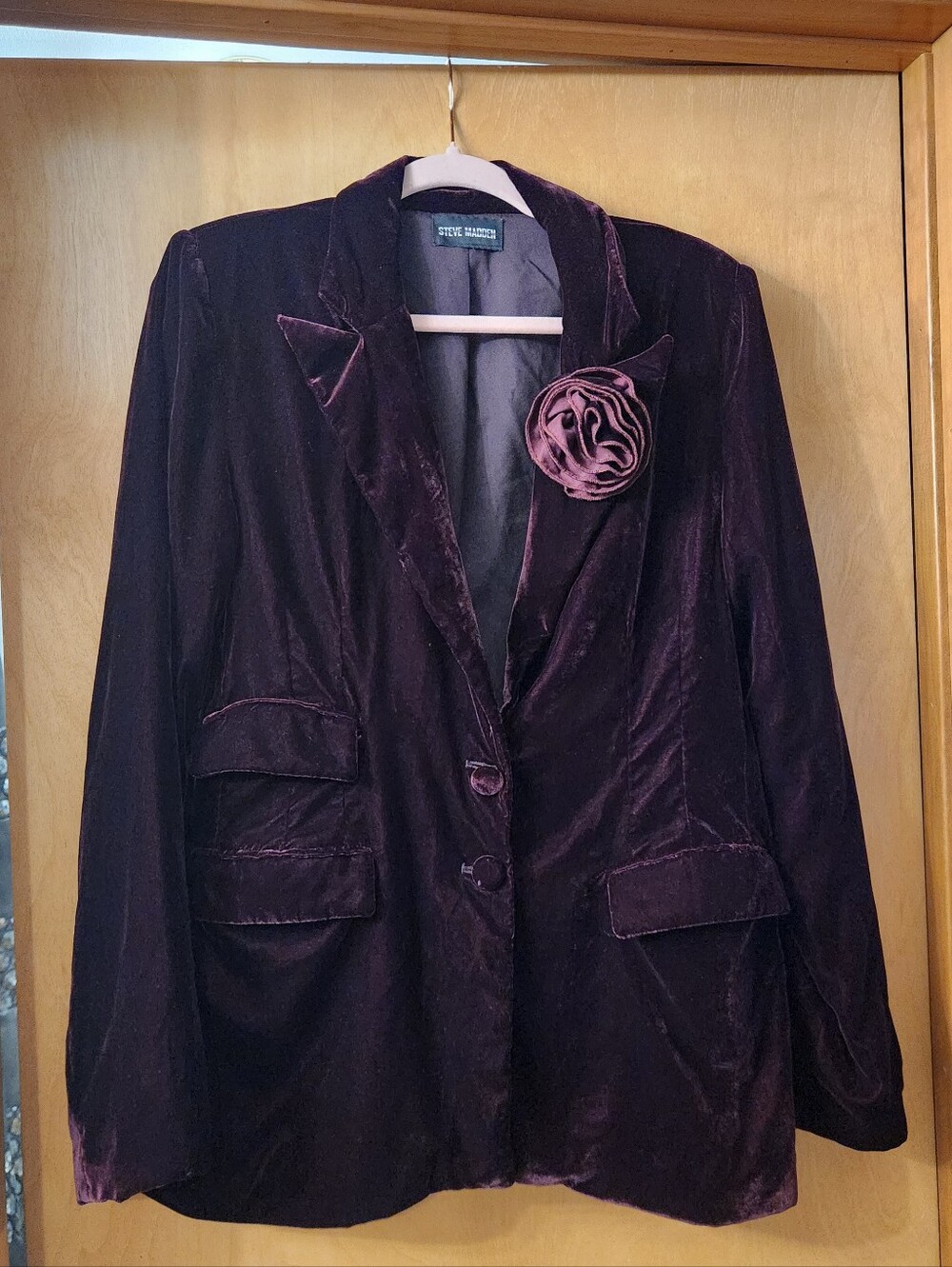 Steve Madden Deep Purple Burgundy Velvet Blazer with Floral Accent Size 6